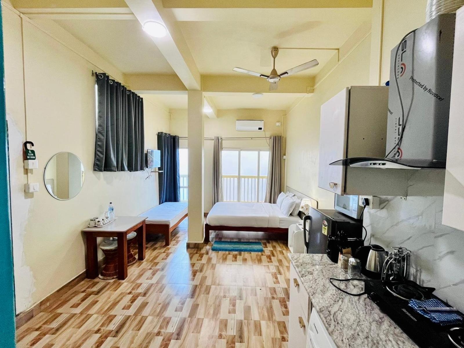 Aizawl Guest House Apartments Szoba fotó